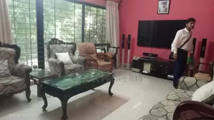 5-bedroom Duplex in Gulshan for Office Rent