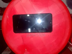 Vivo Y11 32 GB Pink