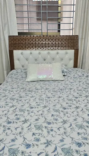 কাঠের সিঙ্গেল খাট