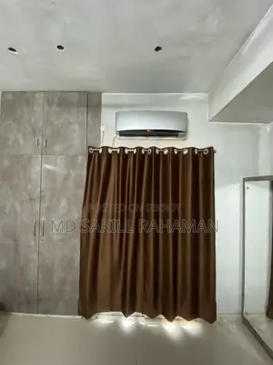 বিক্রির জন্য ব্যবহৃত এসি!