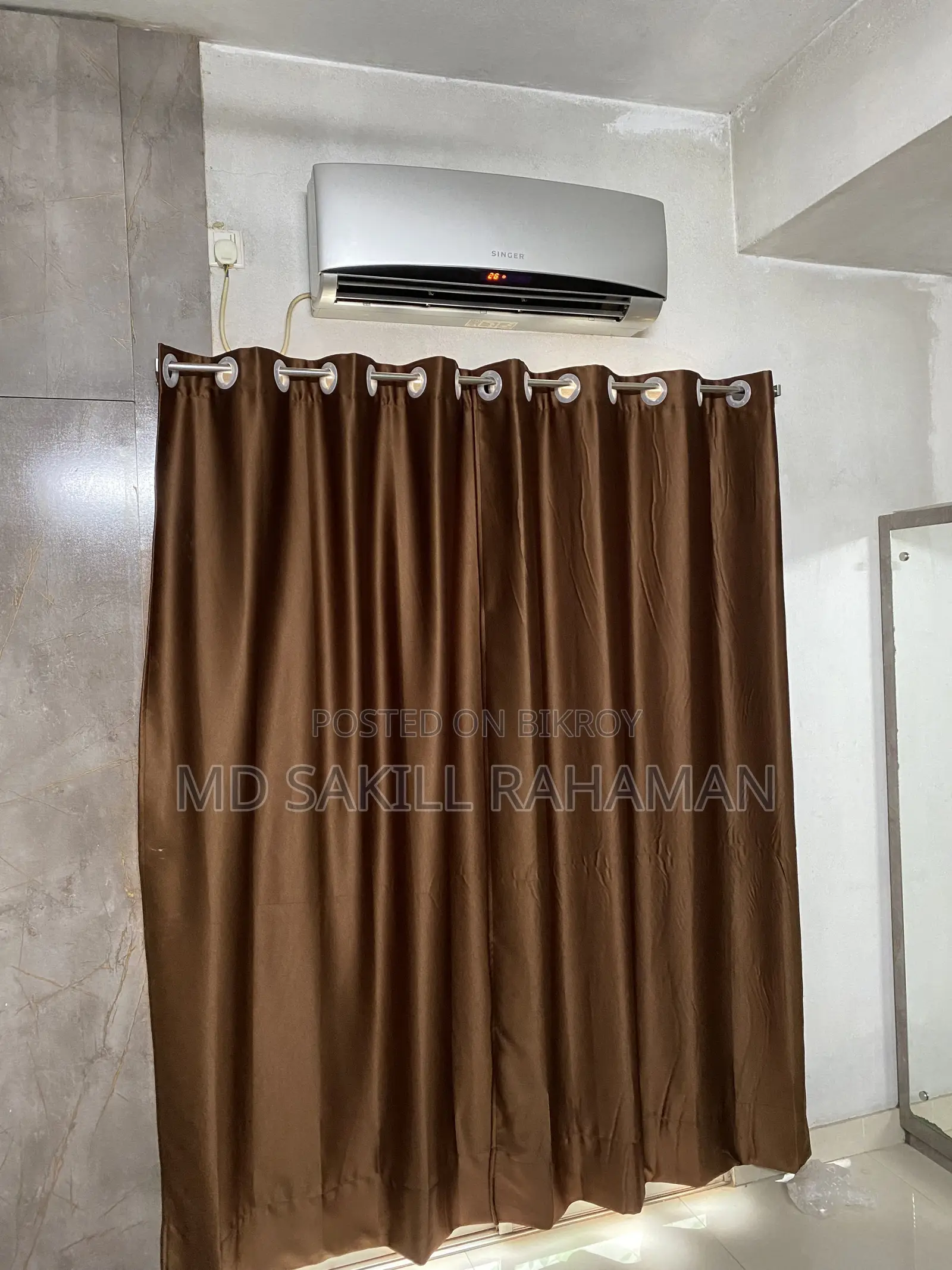 বিক্রির জন্য ব্যবহৃত এসি!