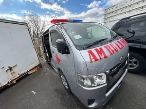Toyota HiAce 2021 Silver