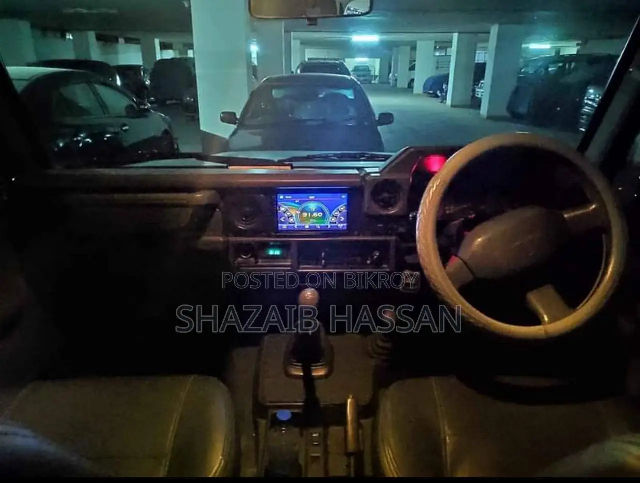 টয়োটা ল্যান্ড ক্রুজার ৭০ ১৯৯৩ ধূসর