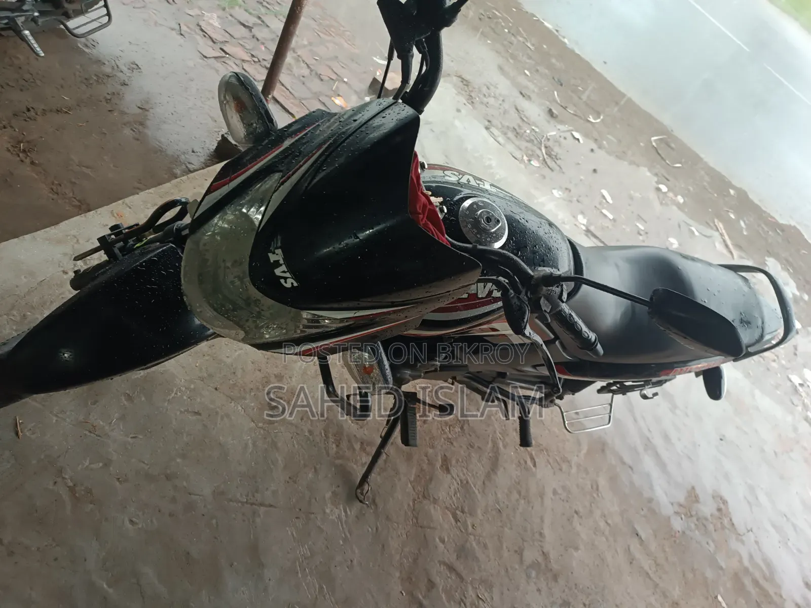 টিভিএস মেট্রো ২০১৭ কালো