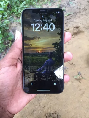 অ্যাপল আইফোন এক্স ৬৪ জিবি হোয়াইট