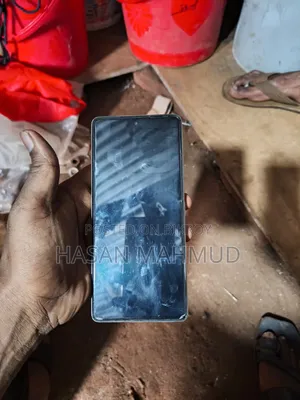Tecno Camon 30 5G 256 GB Rose Gold