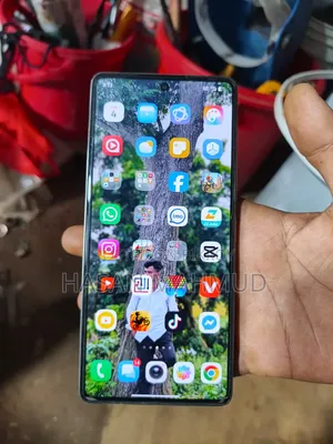 Tecno Camon 30 5G 256 GB Rose Gold