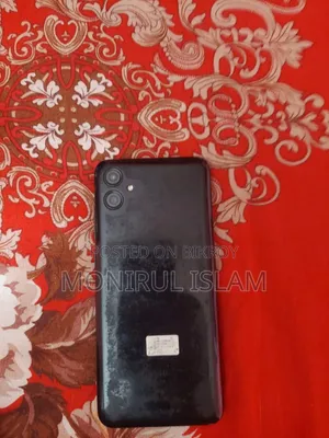 স্যামসাং গ্যালাক্সি এ০৪ই ৩২ জিবি ব্ল্যাক