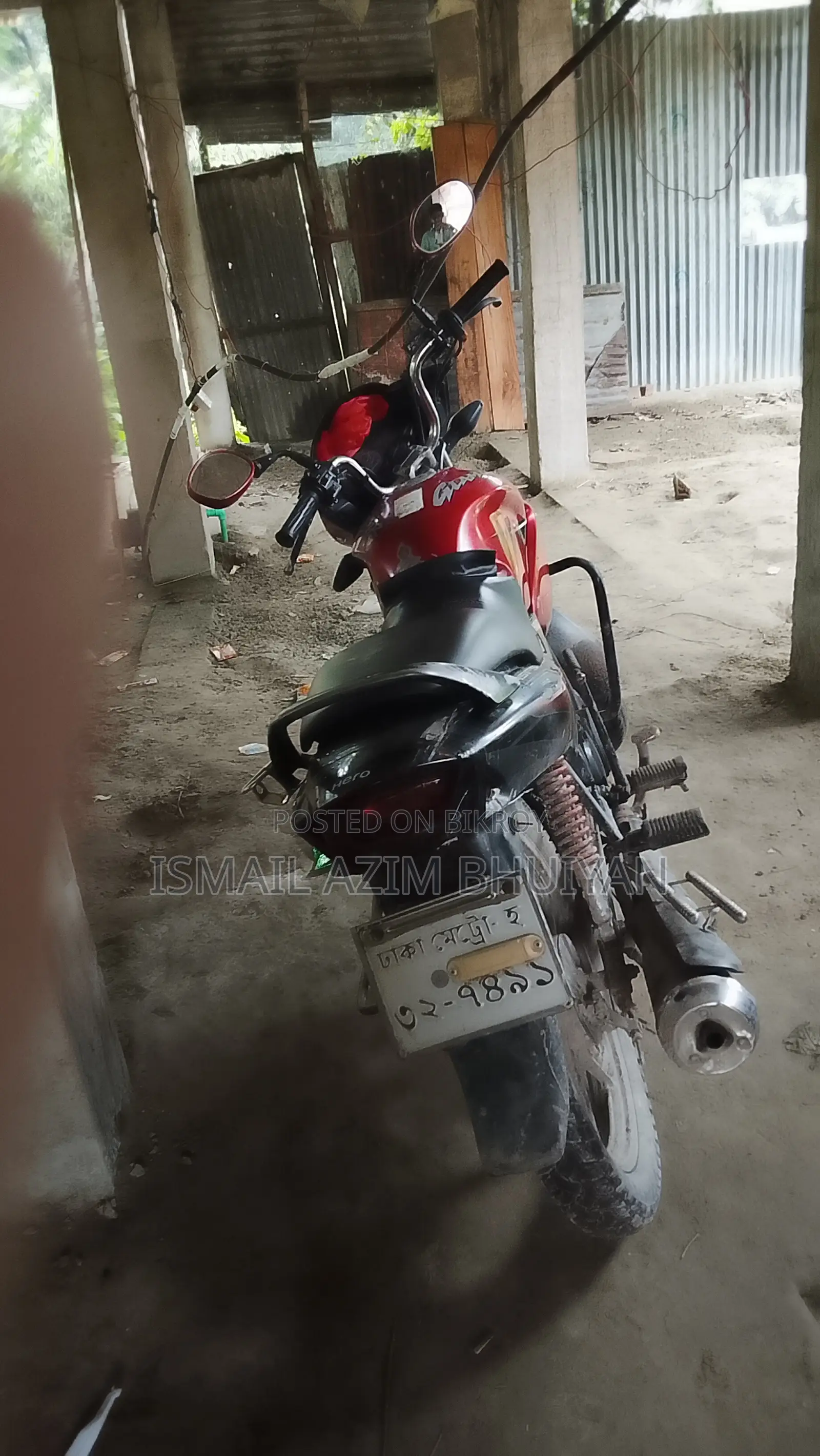 হিরো গ্ল্যামার ২০১৮ রেড