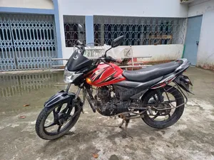 Suzuki Hayate 2015 Red