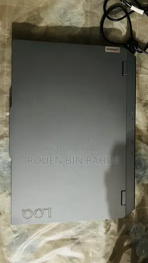 Laptop Lenovo LOQ 15IRH8 20GB Intel Core I5 SSD 512GB