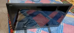 একটি ওয়ালটন ২৪ ইঞ্চি এলইডি টিভি