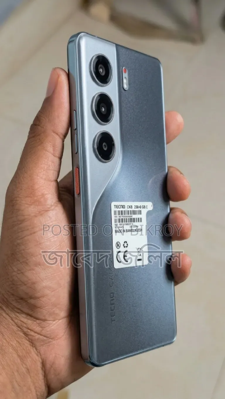নতুন টেকনো ক্যামন ৪০ প্রো ৪জি ২৫৬ জিবি ব্ল্যাক