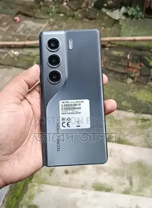 নতুন টেকনো ক্যামন ৪০ প্রো ৪জি ২৫৬ জিবি ব্ল্যাক