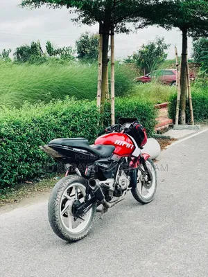 Yamaha 2023 Red