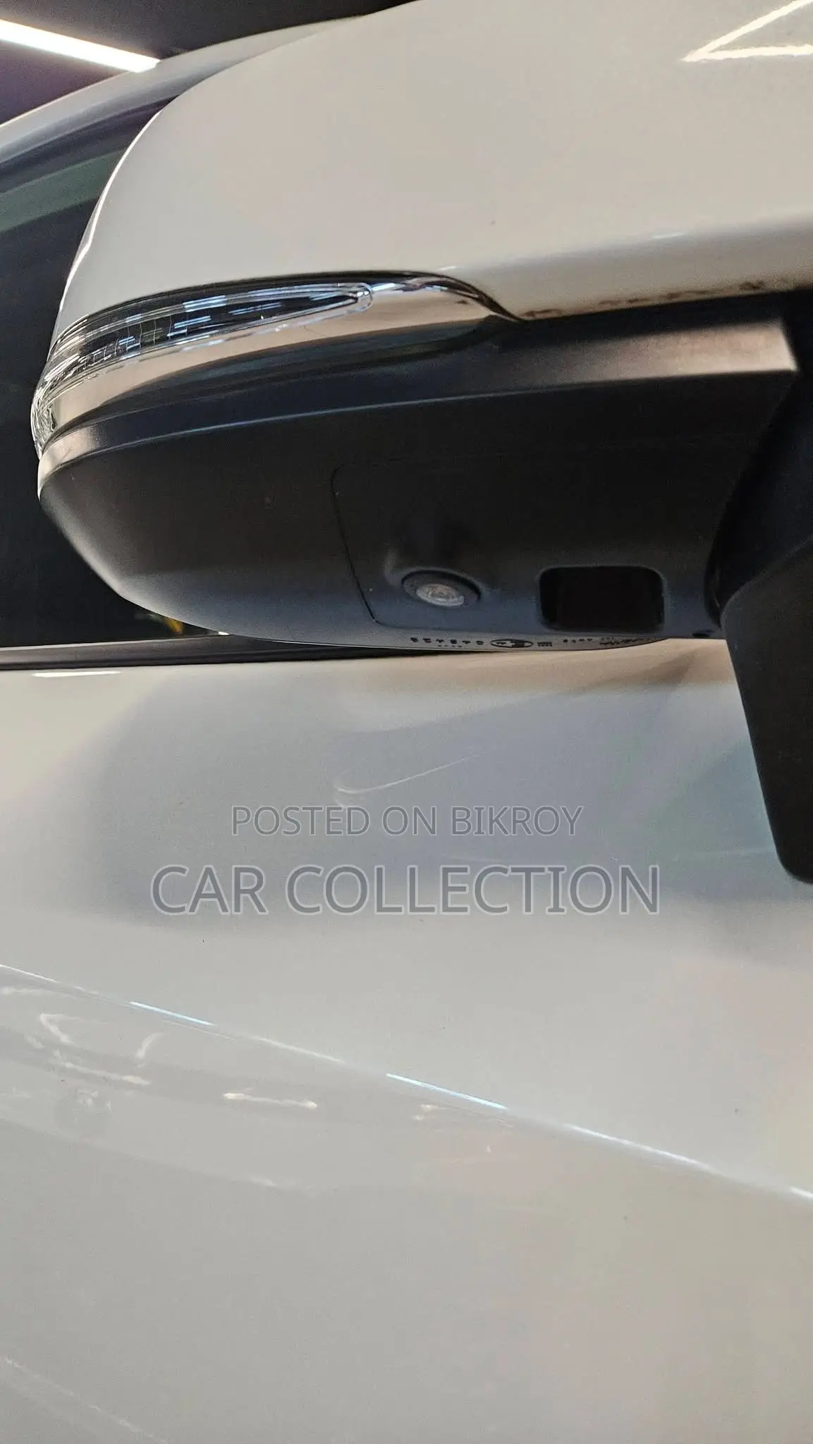 Toyota RAV4 XLE Premium 2021 Pearl