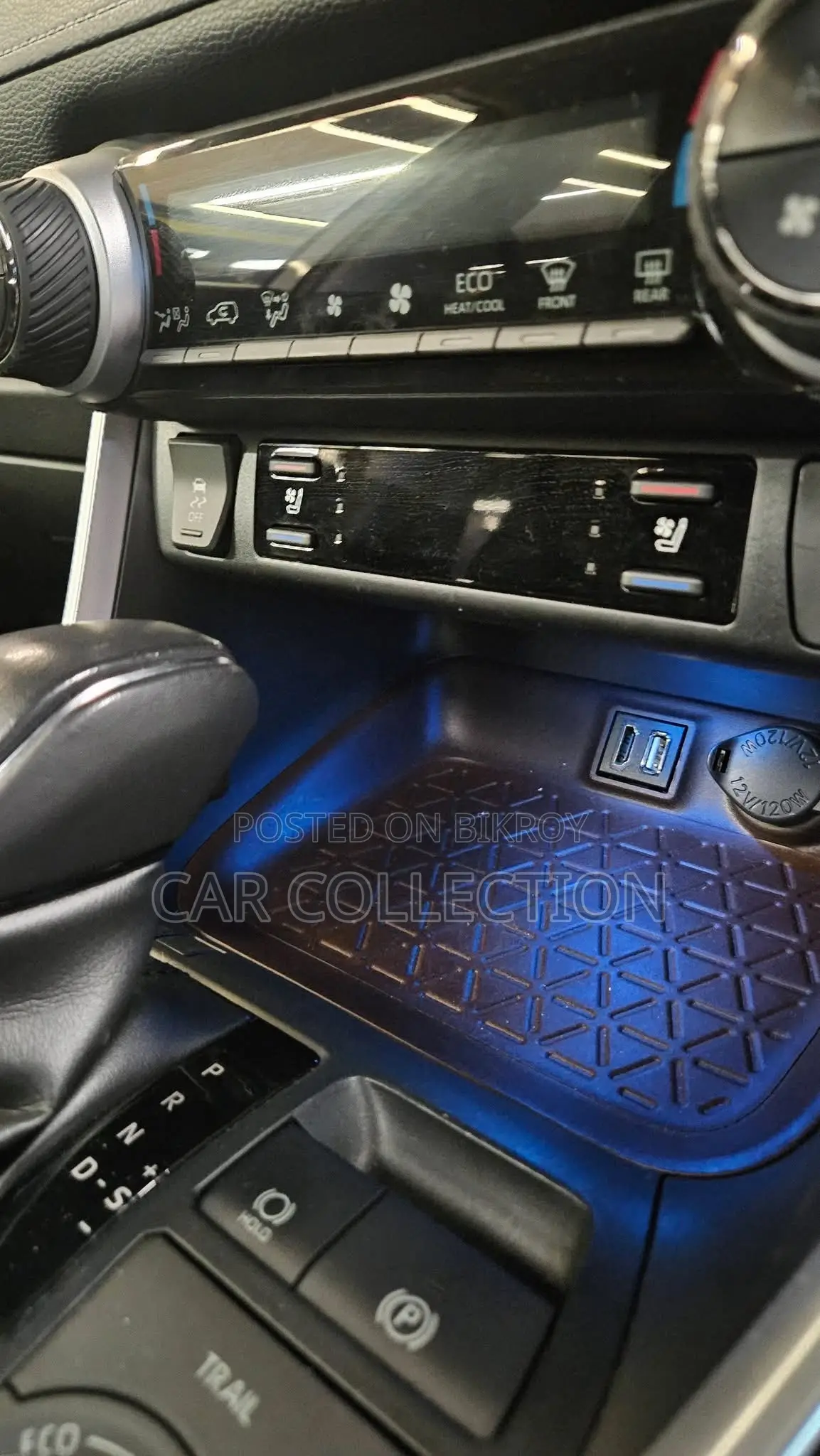 Toyota RAV4 XLE Premium 2021 Pearl