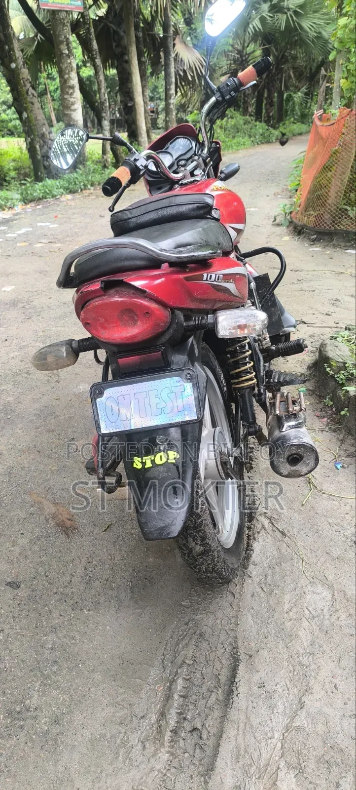Bajaj Platina 100 2021 Red