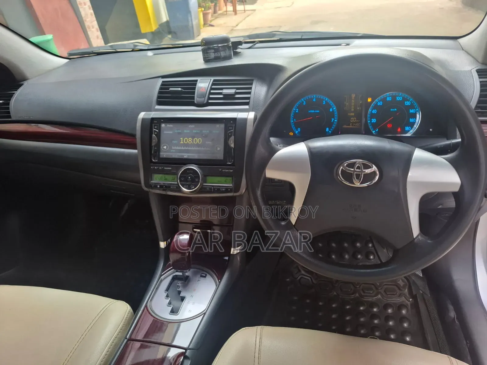 Toyota Premio 1.5 Front-Wheel Drive 2008 Silver