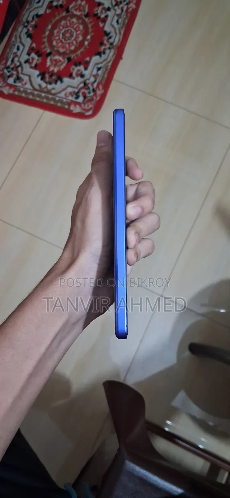 আইকিউও ২৫৬ জিবি ব্লু