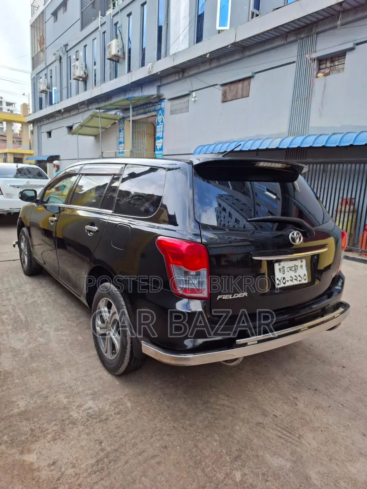 Toyota Corolla Fielder 1.5 Petrol FWD 2010 Black