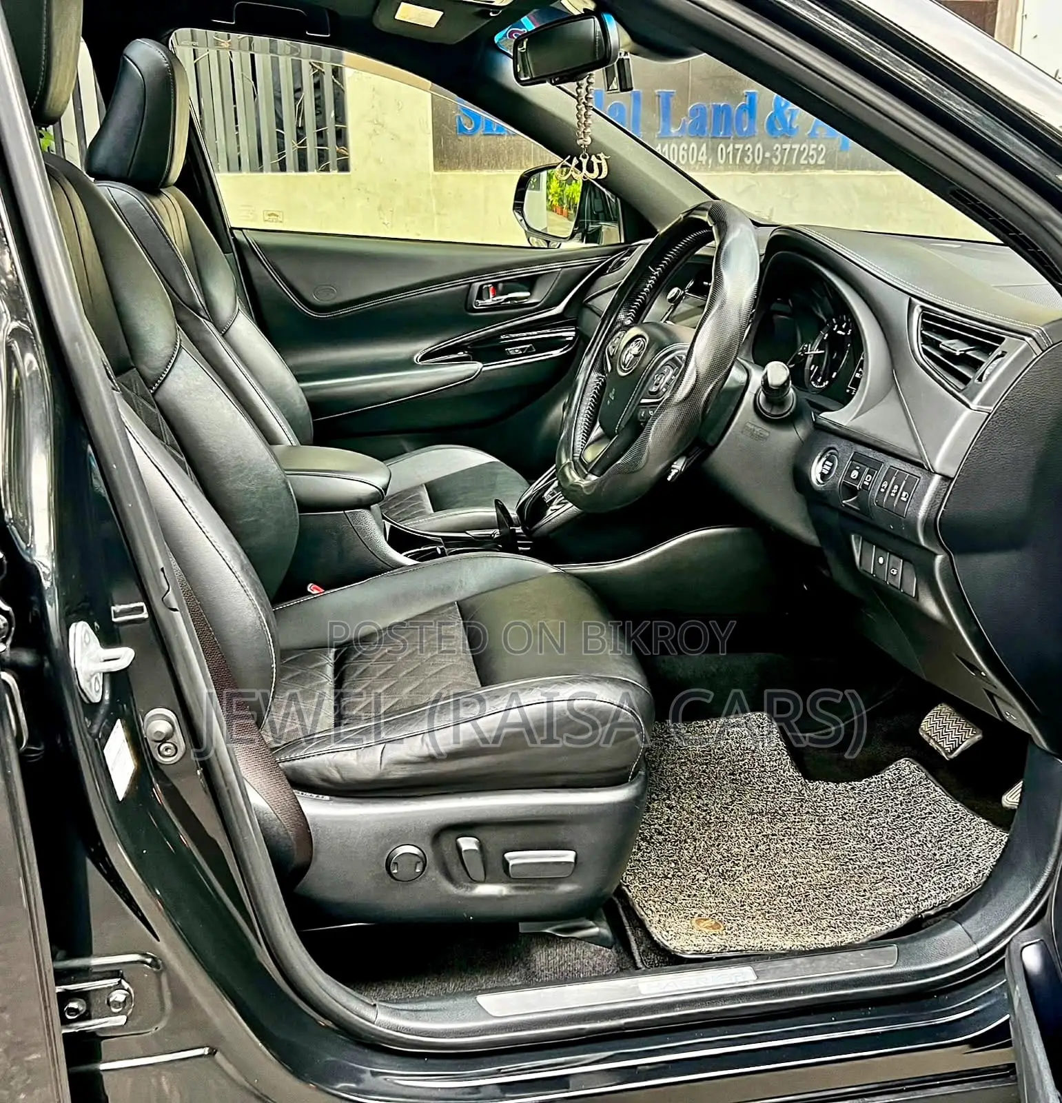 Toyota Harrier 2019 Black