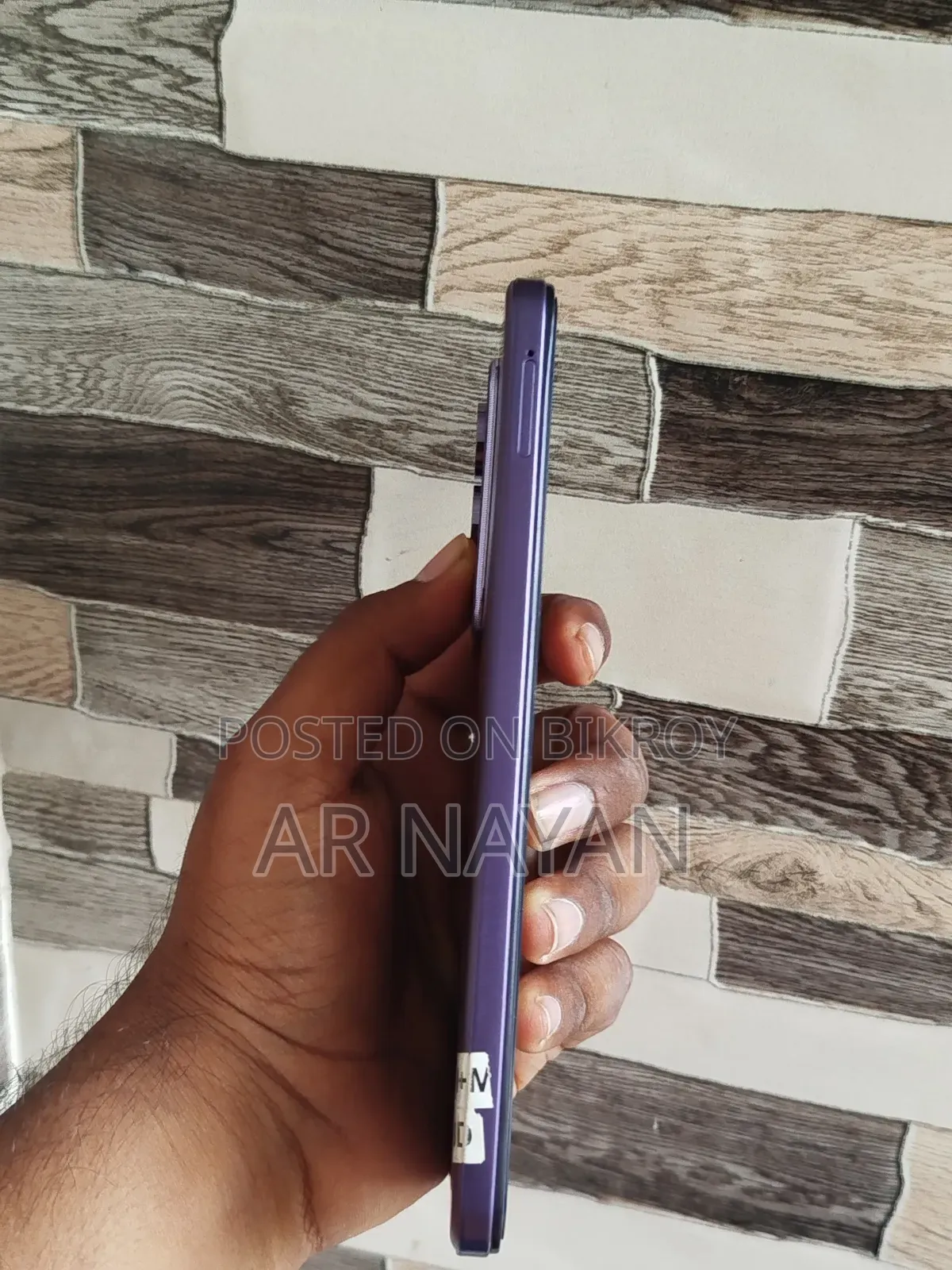 Vivo T4x 256 GB Purple