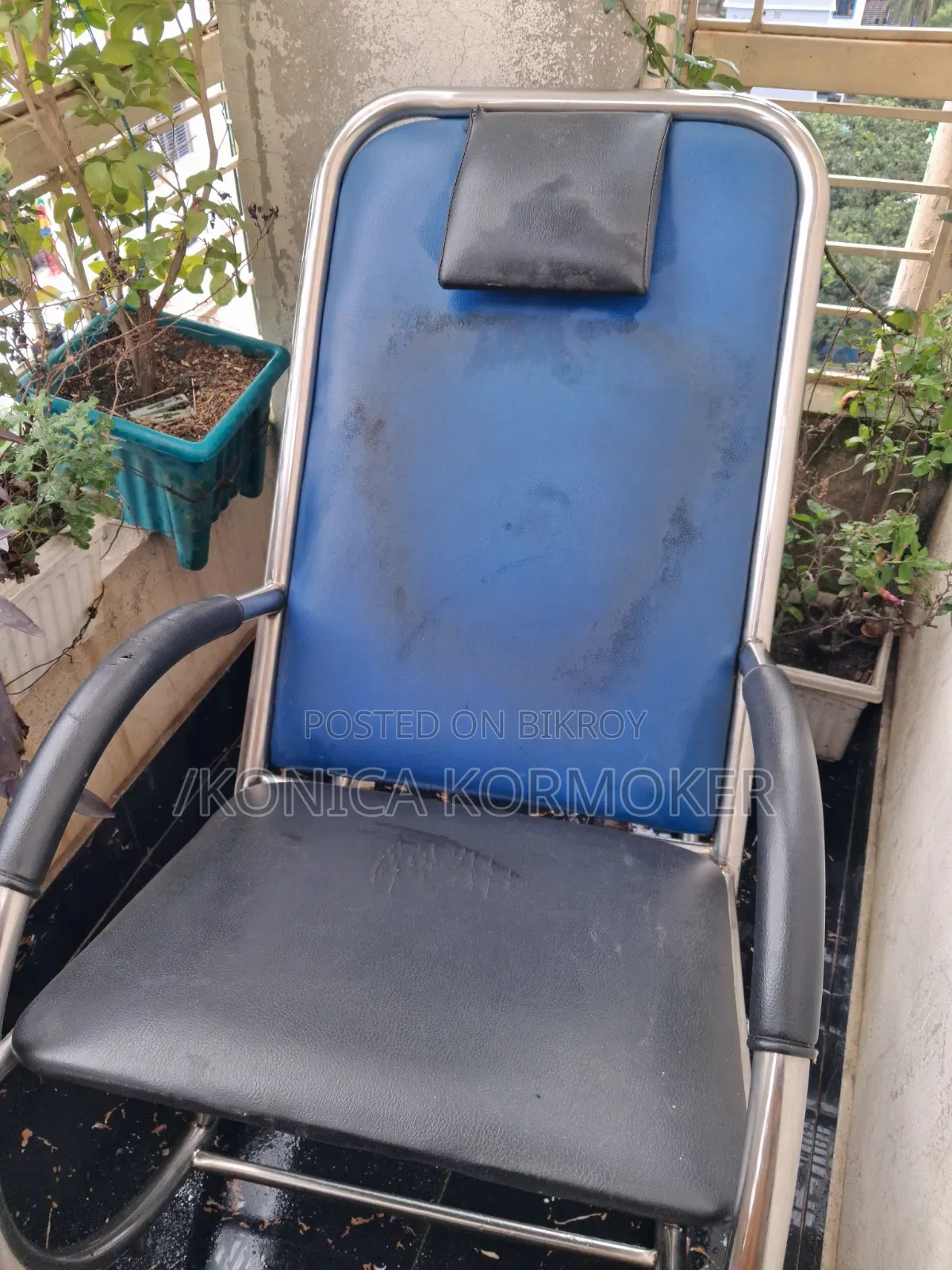 Easy Chair