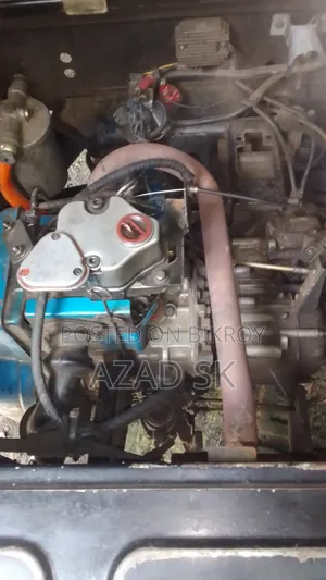 মহিন্দ্রা সেঞ্চুরো ২০২২ ব্ল্যাক