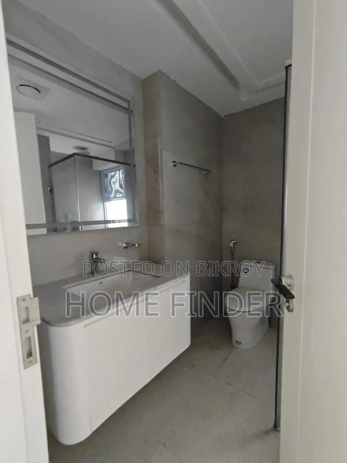 4 Bedroom Apartment in Gulshan for Rent