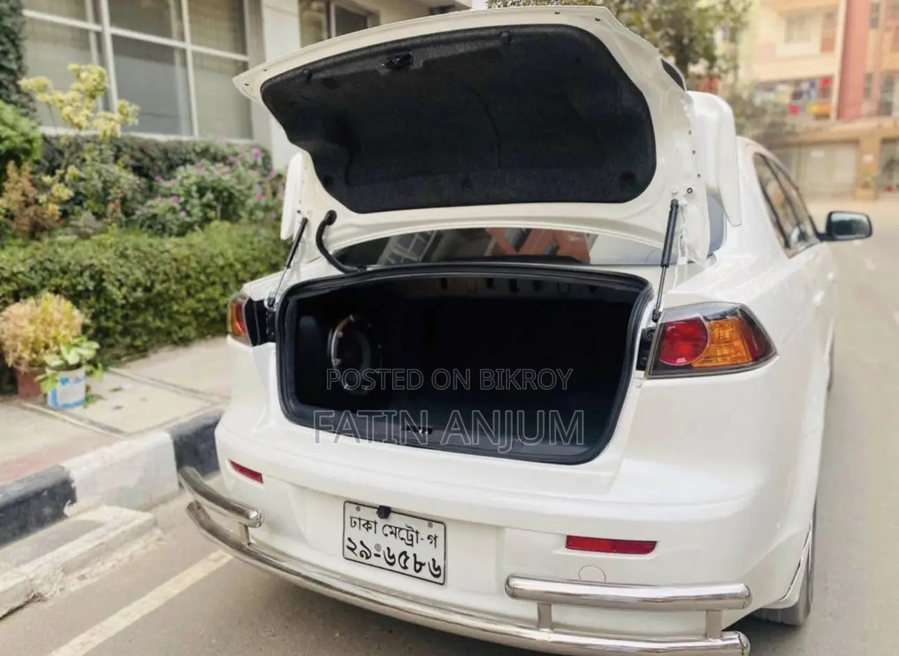 Mitsubishi Lancer 2010 Pearl