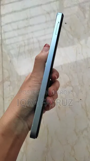 Vivo Y19s 128 GB Blue
