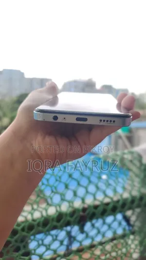 Vivo Y19s 128 GB Blue