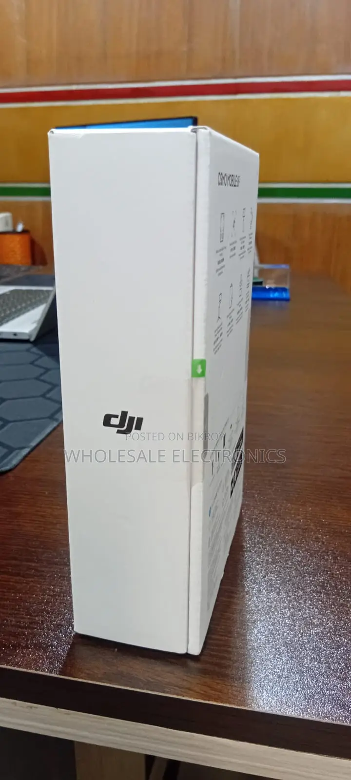 Dji Osmo Mobile 8p (Standard Set)