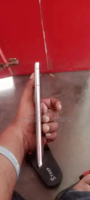 স্যামসাং গ্যালাক্সি এস২১+ ৫জি ১২৮ জিবি