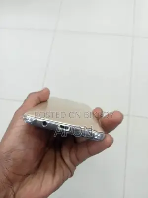 স্যামসাং গ্যালাক্সি জে৫ ৮ জিবি গোল্ড