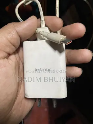 ইনফিনিক্স ৩৩ডব্লিউ চার্জার