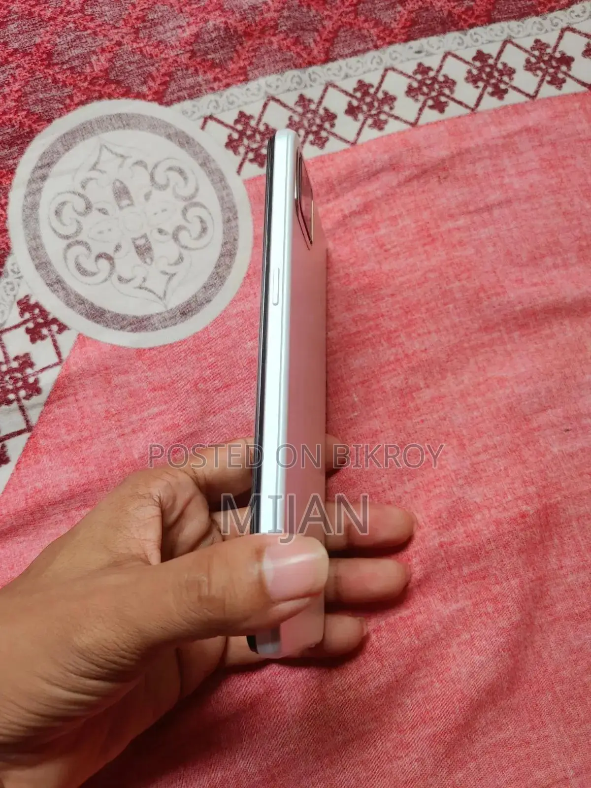 Oppo F17 128 GB White