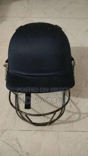 Helmet to be sold, completely new
