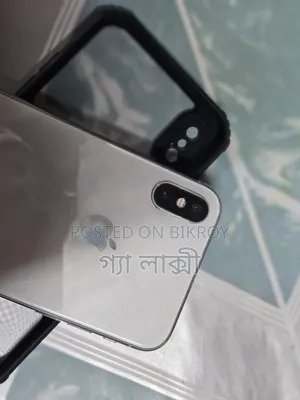 Apple iPhone X 64 GB White