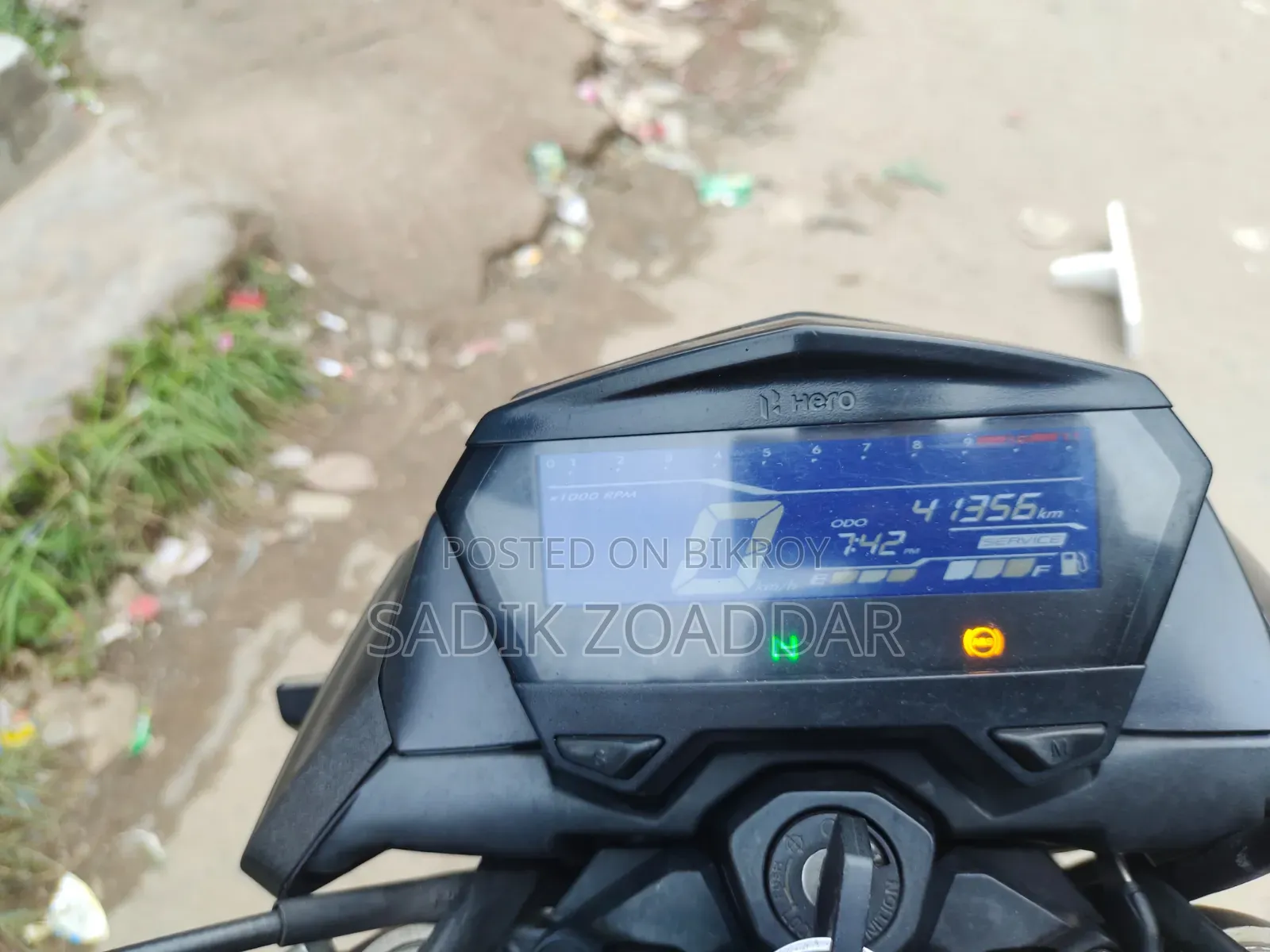 Hero Thriller 160R 2021 White