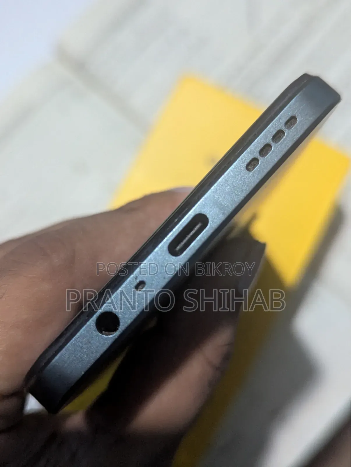 রিয়েলমি সি৭১ ১২৮ জিবি নীল