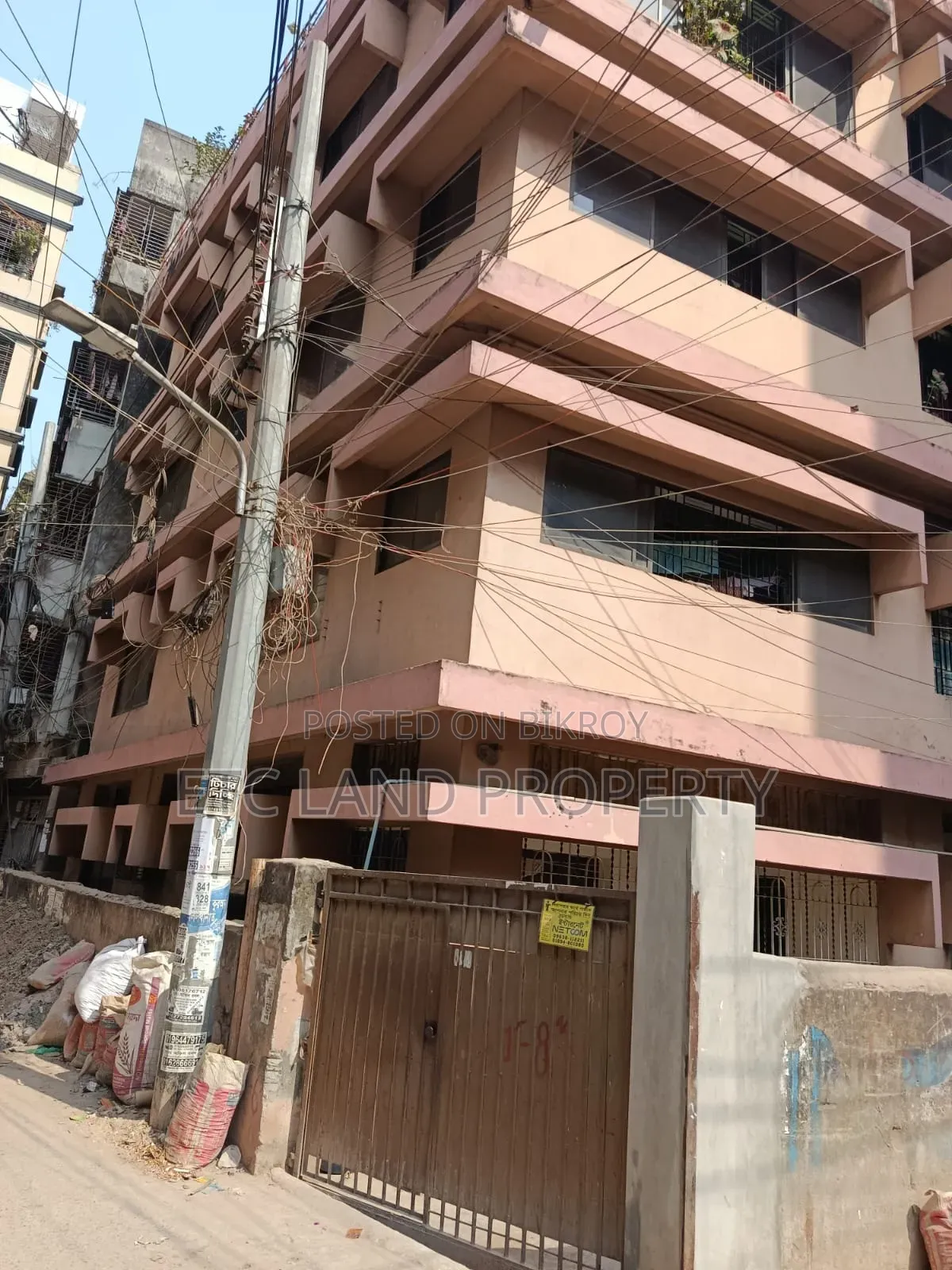 মণিপুরিপাড়া, ফার্মগেটে ১০ বেডরুমের বাড়ি বিক্রয়