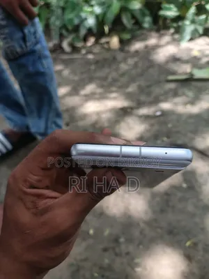 Google Pixel 7a 128 GB White