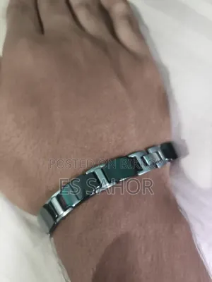 Tiens Ti-Energy Bracelet (Elegant Black Edition)