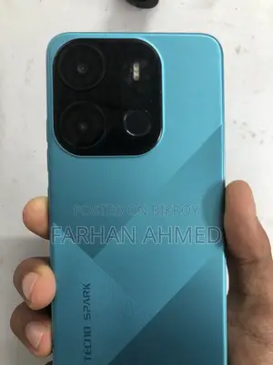 টেকনো স্পার্ক গো ৬৪ জিবি নীল