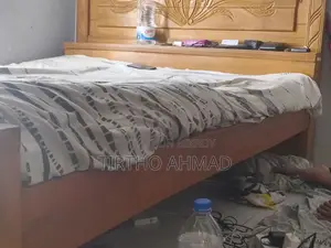 আম কাঠের খাট