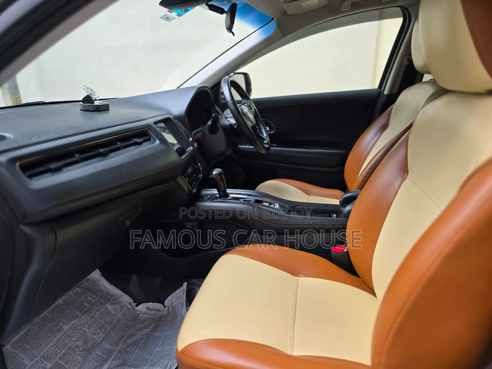 Honda Vezel 1.5 Two-Wheel Drive 2014 Pearl