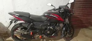 Bajaj Pulsar 150 2023 Black