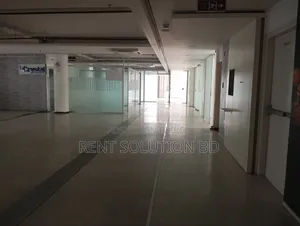 রেস্তোরাঁর জন্য বাণিজ্যিক জায়গা ভাড়া